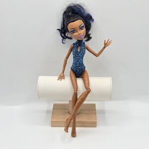 Monster High Robecca Steam Doll Dance Class Series 11 Inches